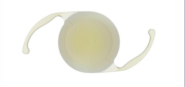 Trifocal Toric Lenses